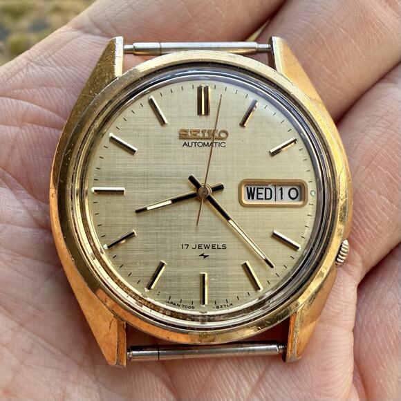 Vintage Seiko Watch Automatic 17 Jewels Day/Date 7009-8279 Gold Tone RUNNING - Picture 1 of 9